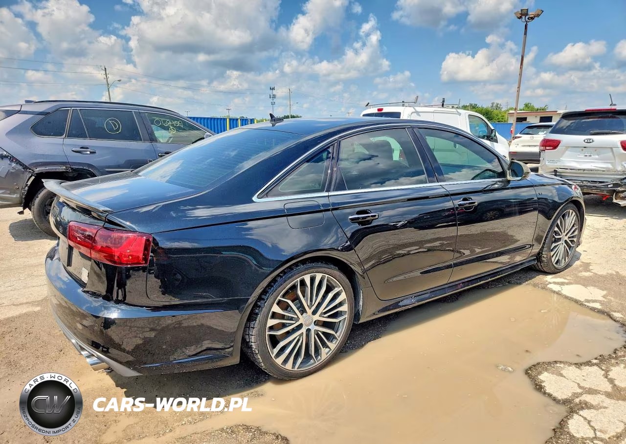 2018 Audi S6 Premium Plus VIN:WAUFFAFC7JN024796 - 3