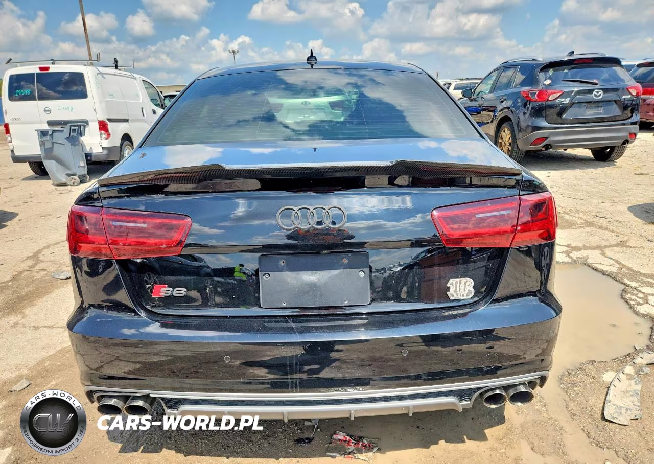 2018 Audi S6 Premium Plus VIN:WAUFFAFC7JN024796 - 6