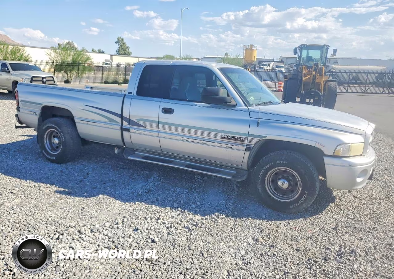 2002 Dodge Ram 2500 VIN:3B7KC23C72M200178 - 4