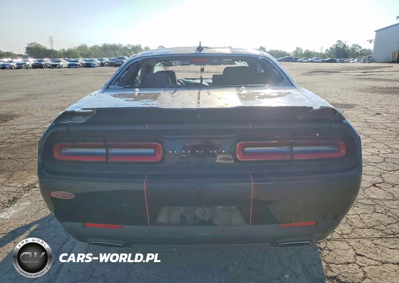 2018 Dodge Challenger Sxt VIN:2C3CDZAG1JH322312 - 6