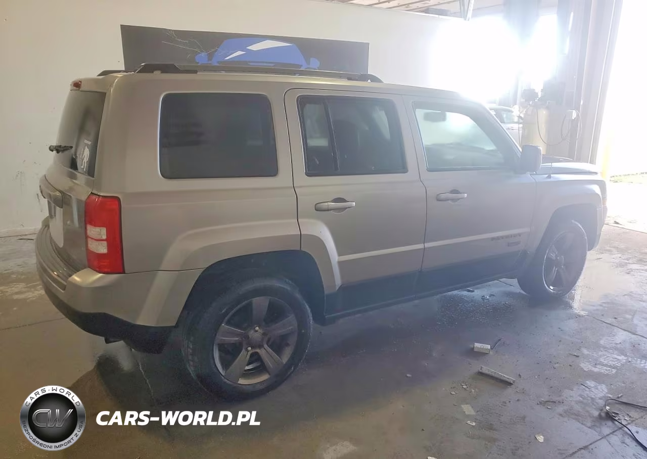 2016 Jeep Patriot Sport VIN:1C4NJRBB6GD696484 - 3