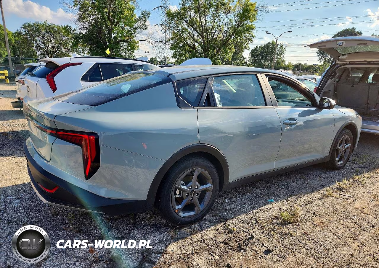 2026 Kia K4 Lxs VIN:3KPFT4DE5TE354123 - 3