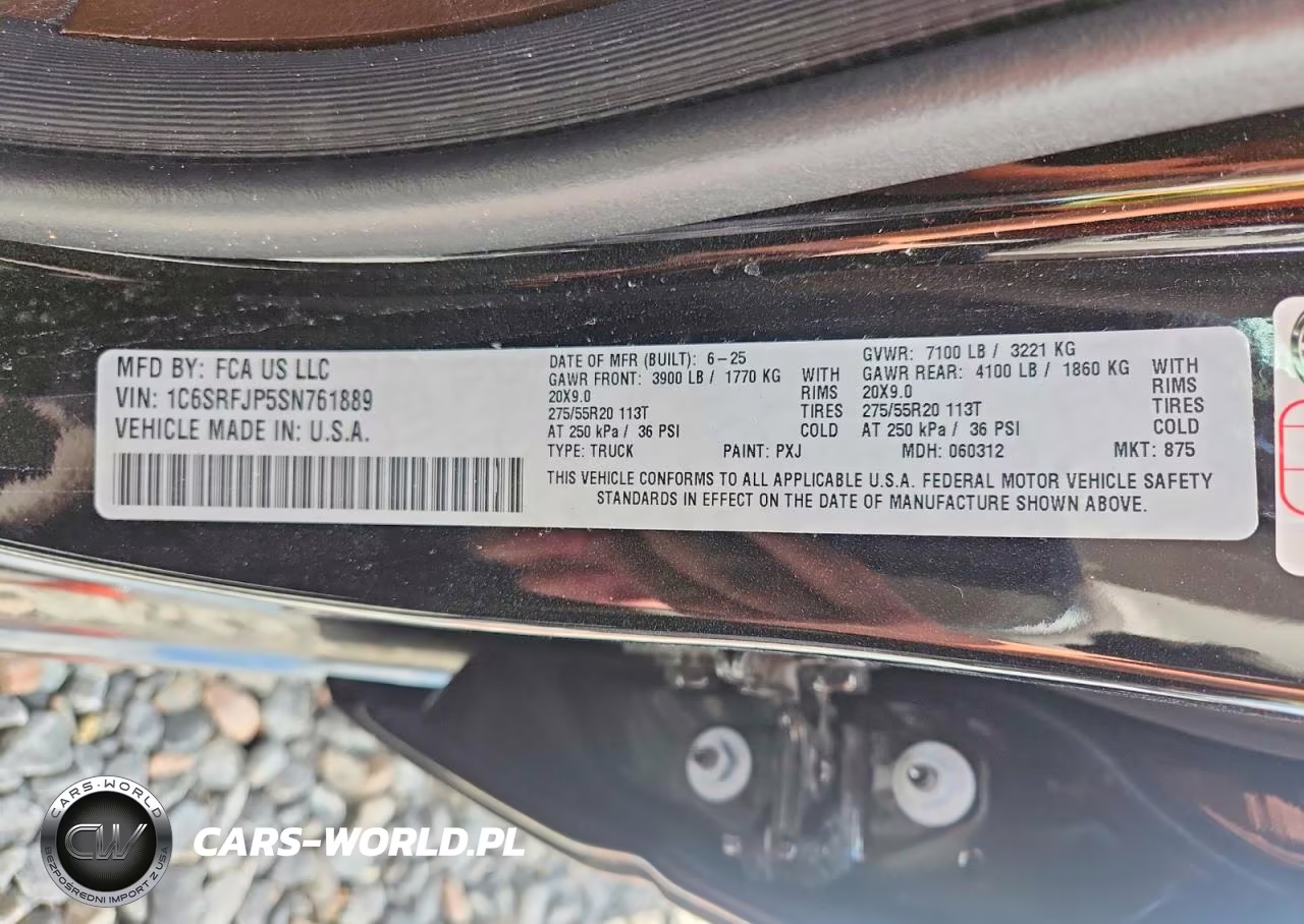 2025 Ram 1500 Laramie VIN:1C6SRFJP5SN761889 - 12