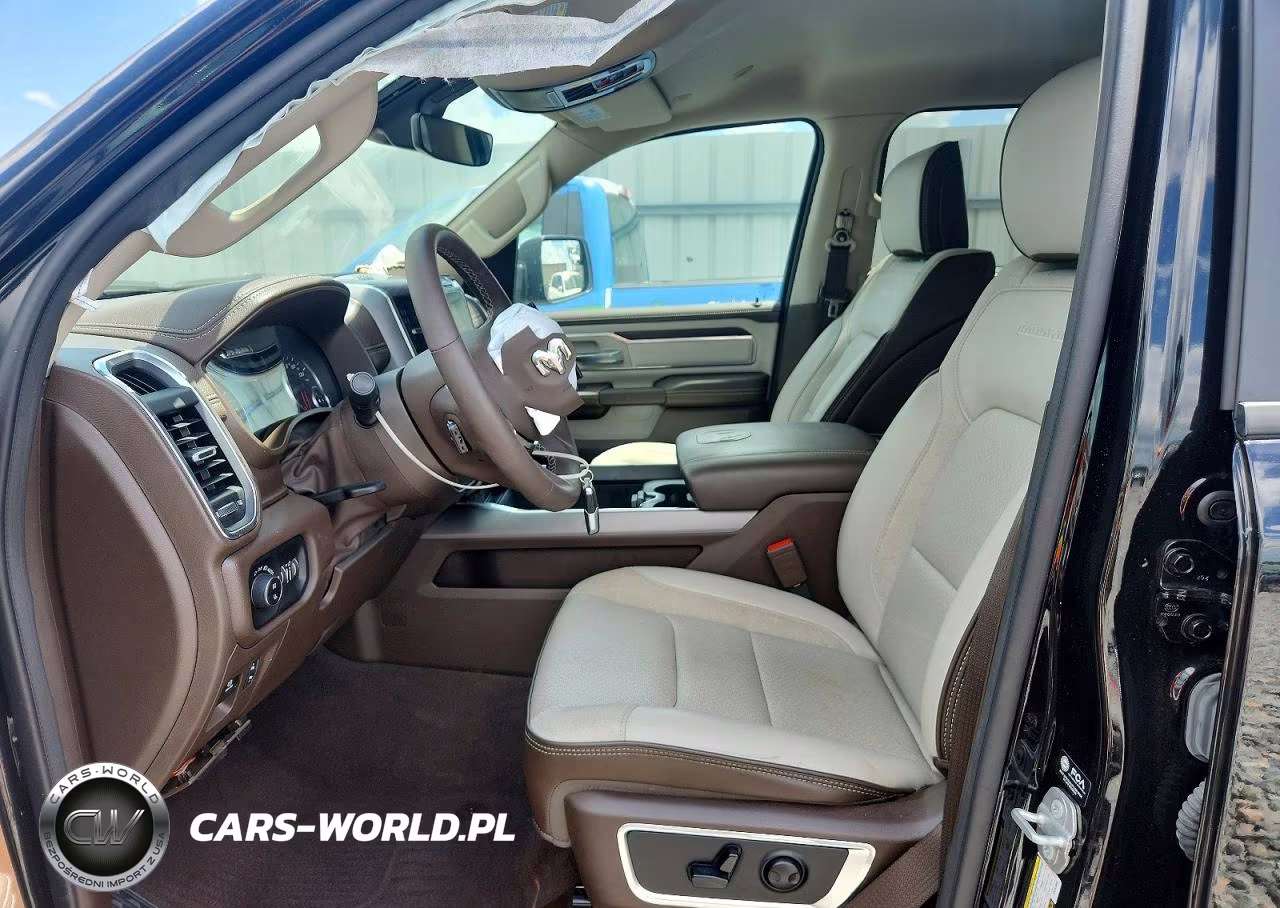 2025 Ram 1500 Laramie VIN:1C6SRFJP5SN761889 - 7