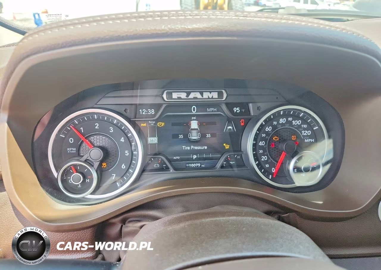2025 Ram 1500 Laramie VIN:1C6SRFJP5SN761889 - 9
