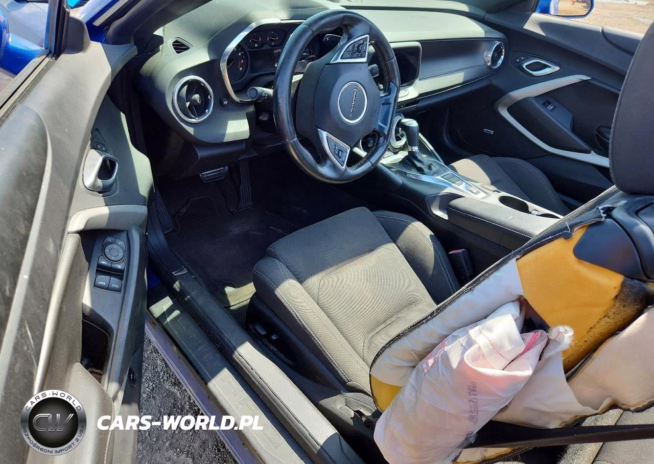 2018 Chevrolet Camaro Lt VIN:1G1FB3DX2J0132264 - 8