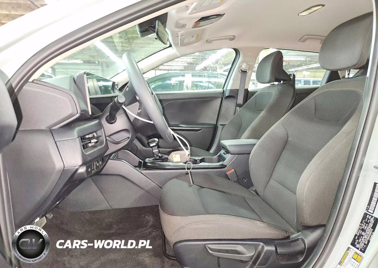 2026 Kia K4 Lxs VIN:3KPFT4DE0TE303774 - 7