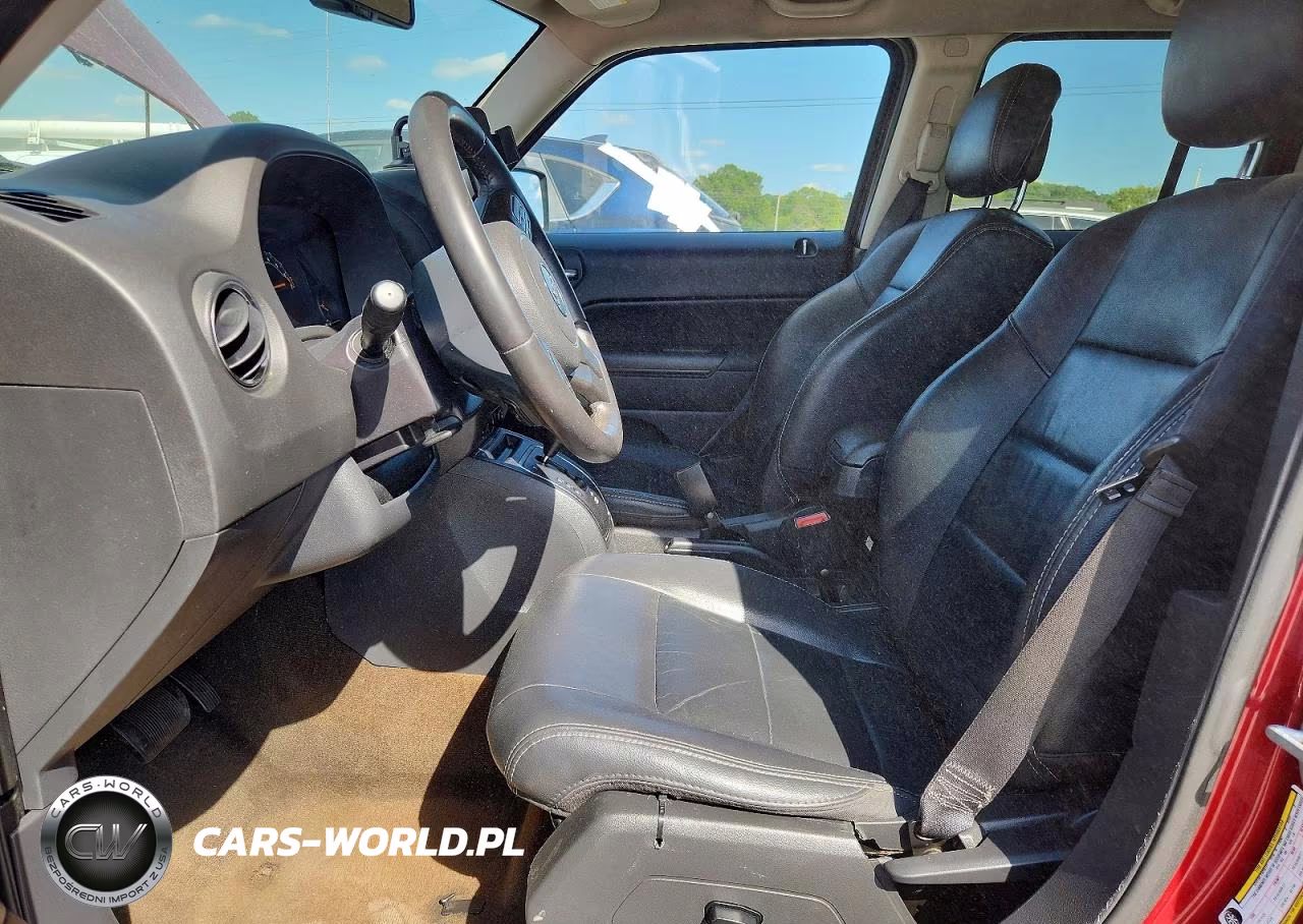 2015 Jeep Patriot Latitude VIN:1C4NJRFB0FD217887 - 7