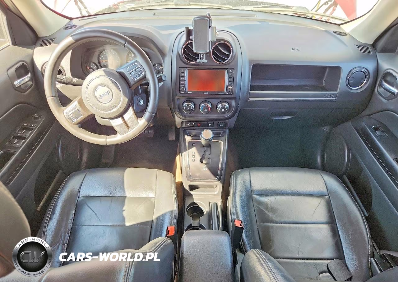 2015 Jeep Patriot Latitude VIN:1C4NJRFB0FD217887 - 8