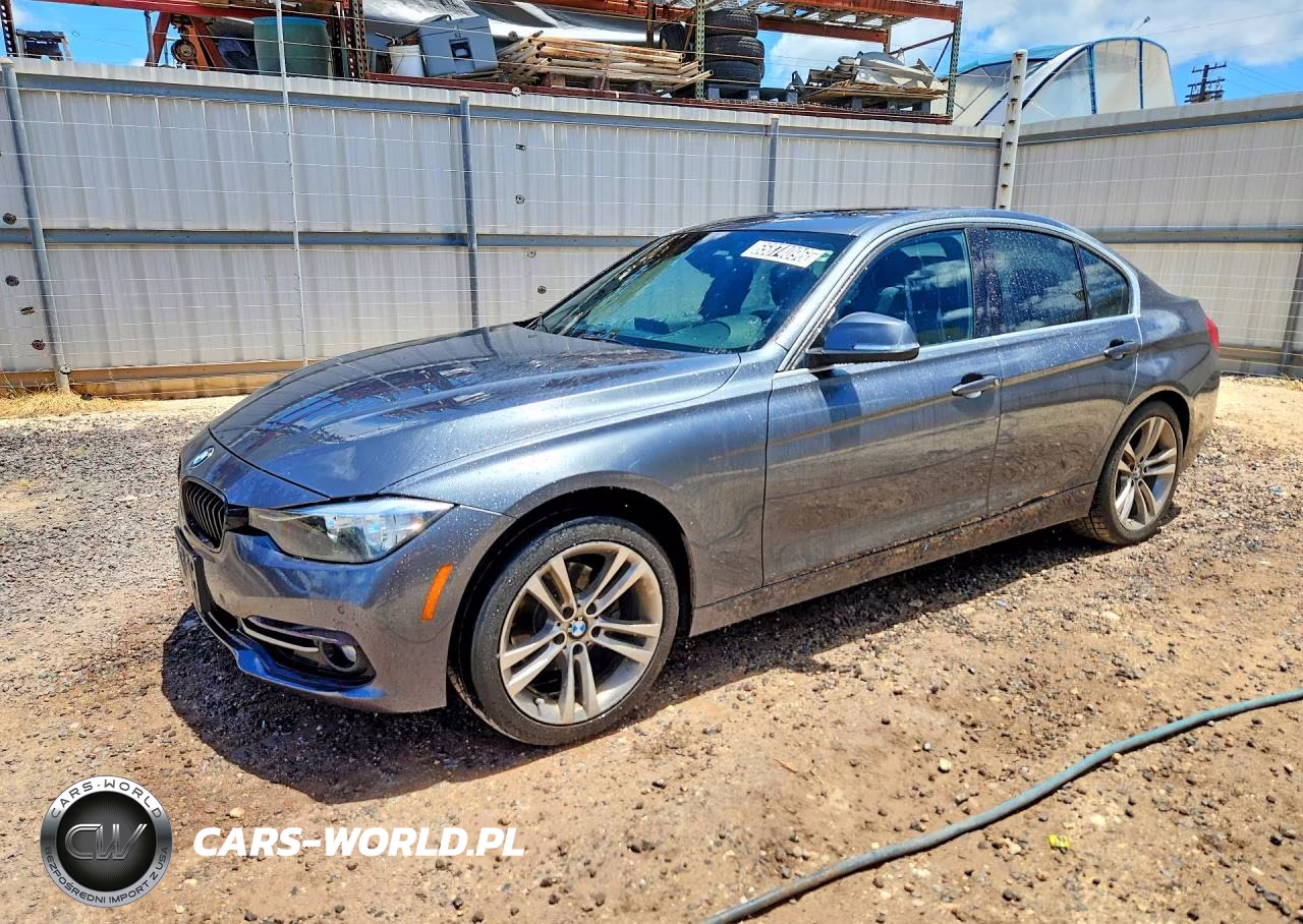 2017 BMW 330 I – zdjęcie 1 z 12