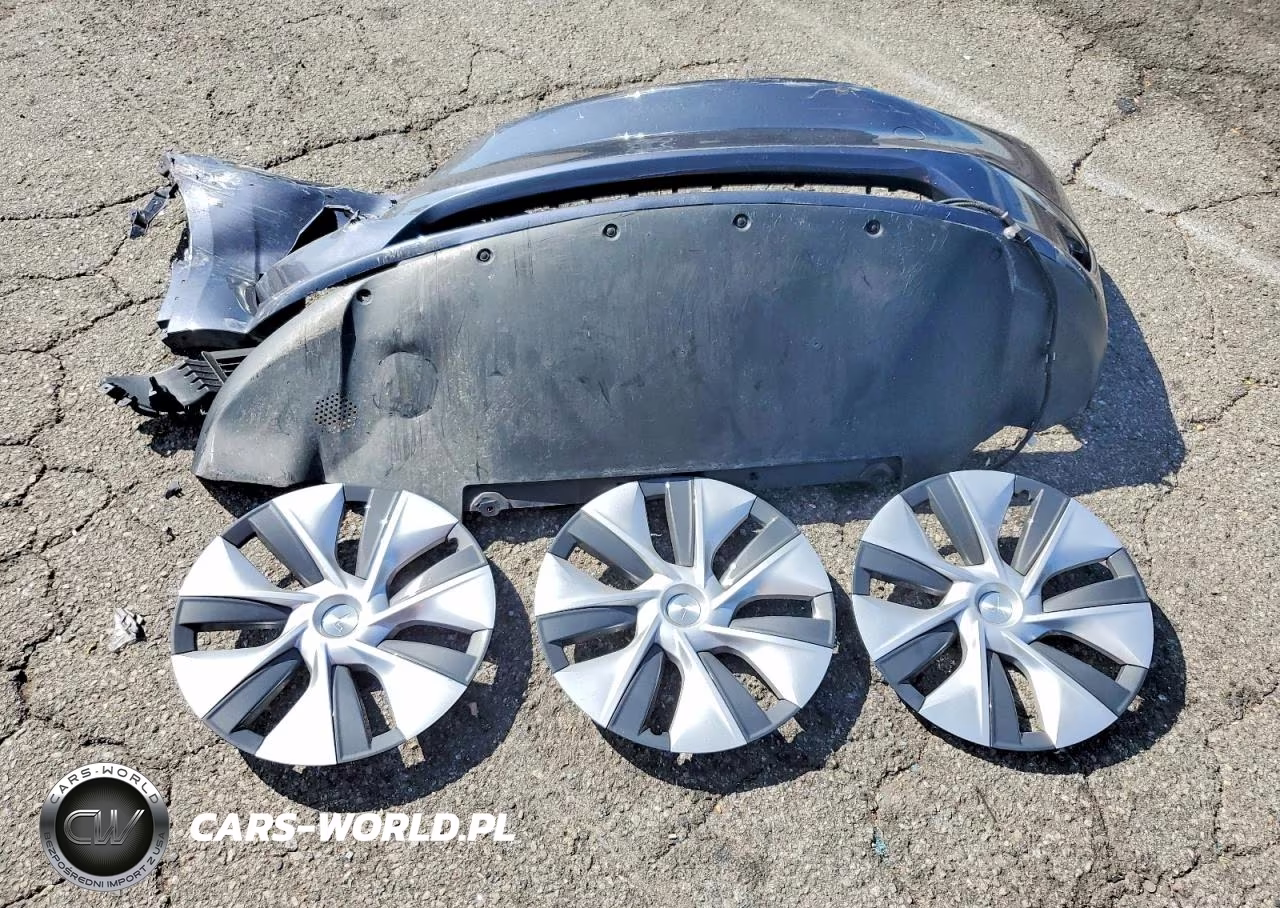 2023 Tesla Model Y VIN:7SAYGDED3PF978413 - 13