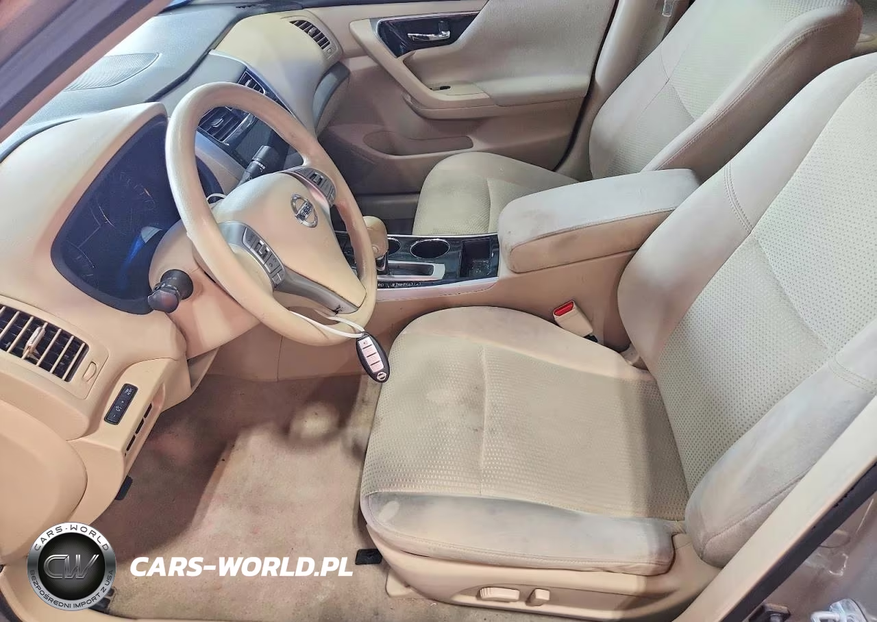 2014 Nissan Altima 2.5 S VIN:1N4AL3AP7EN356714 - 7
