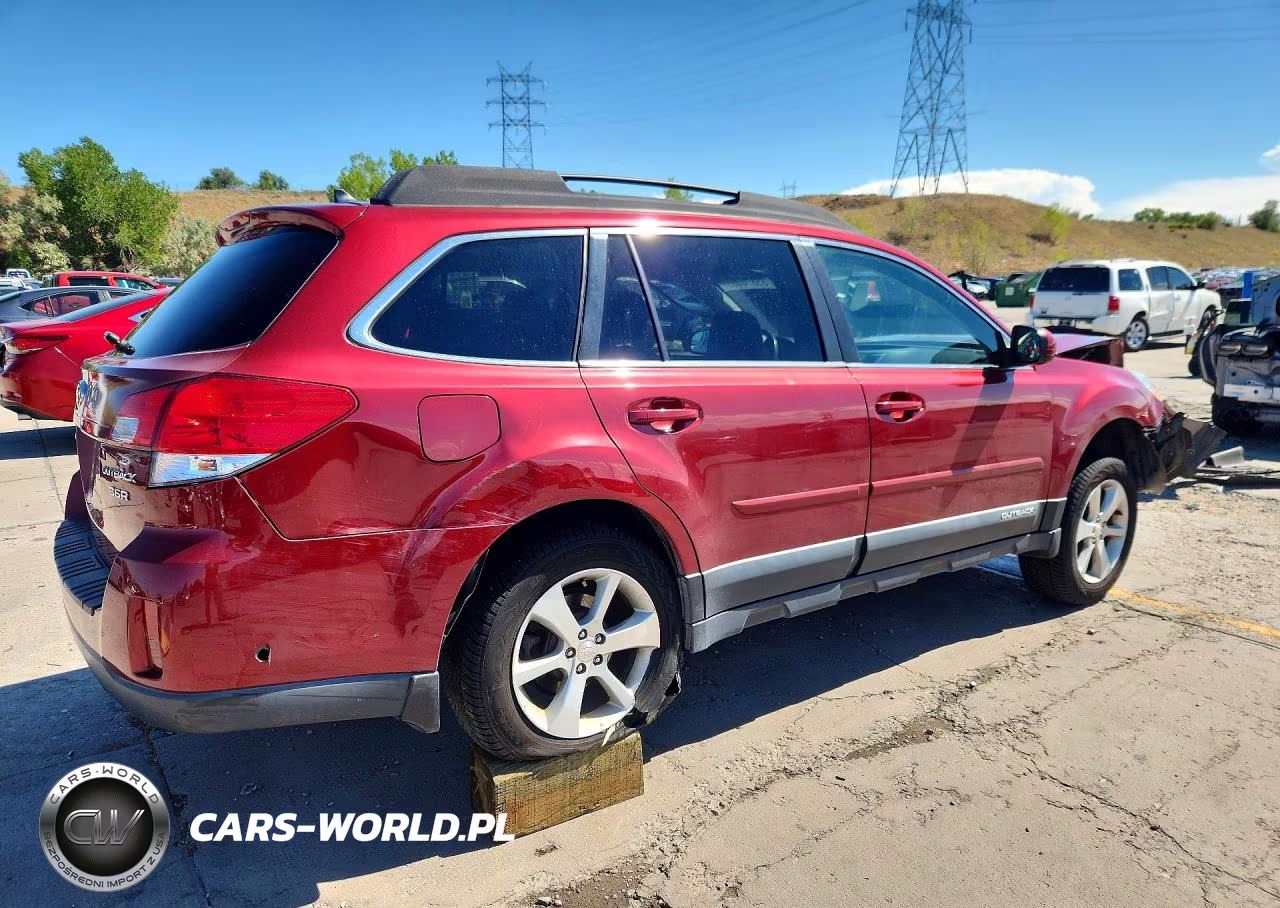 2013 Subaru Outback 3.6R Limited VIN:4S4BRDLC2D2212108 - 3