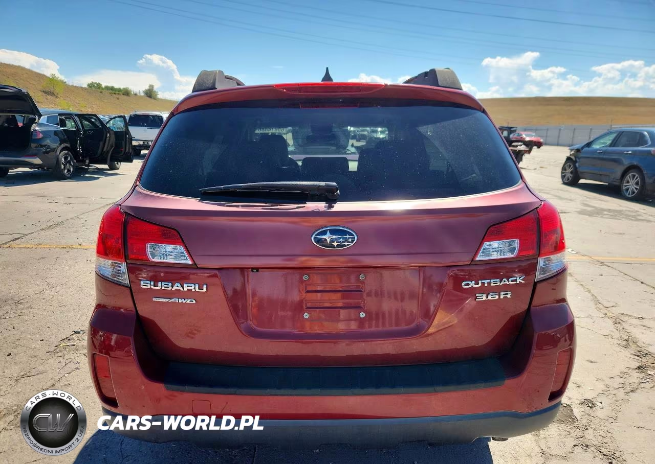 2013 Subaru Outback 3.6R Limited VIN:4S4BRDLC2D2212108 - 6