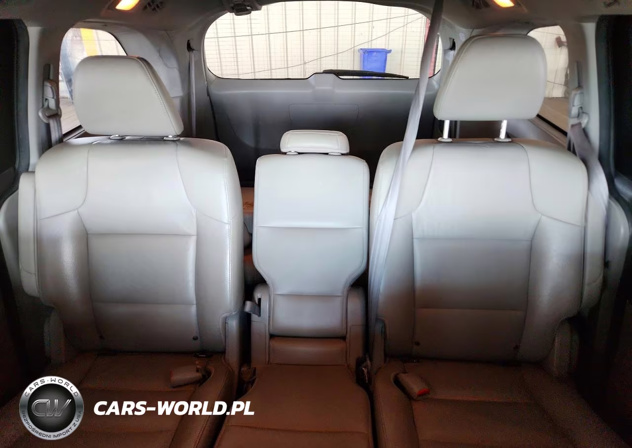2012 Honda Odyssey Exl VIN:5FNRL5H65CB097559 - 10