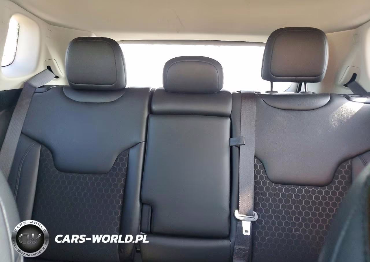 2021 Jeep Compass Latitude VIN:3C4NJCBB5MT526880 - 10