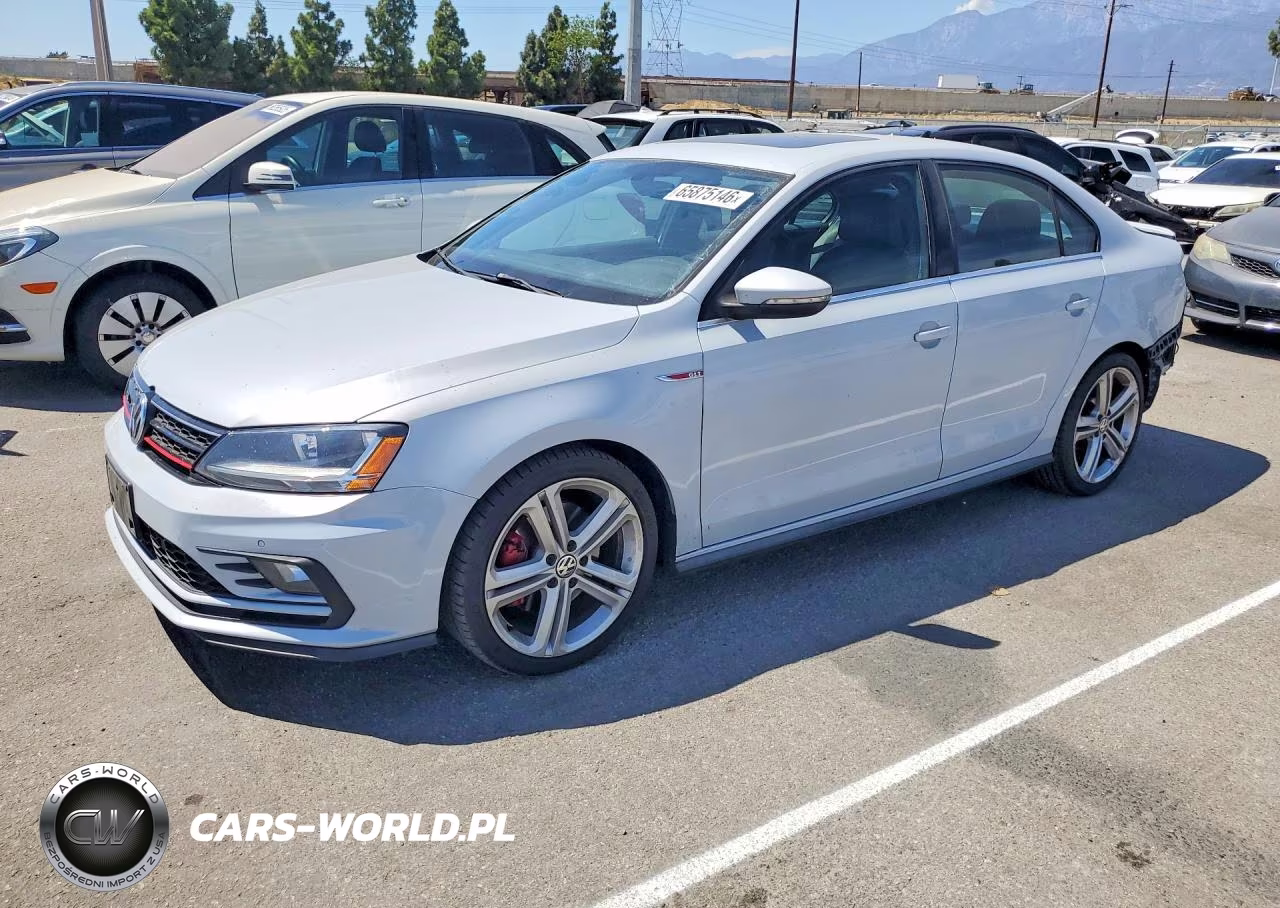 2017 Volkswagen Jetta Gli – zdjęcie 1 z 12