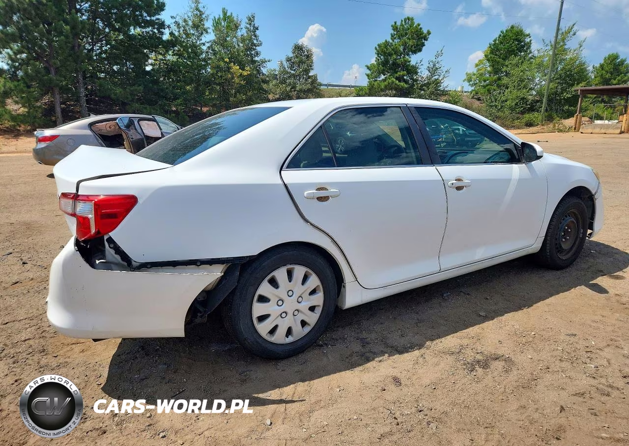 2012 Toyota Camry L VIN:4T1BF1FK3CU633123 - 3