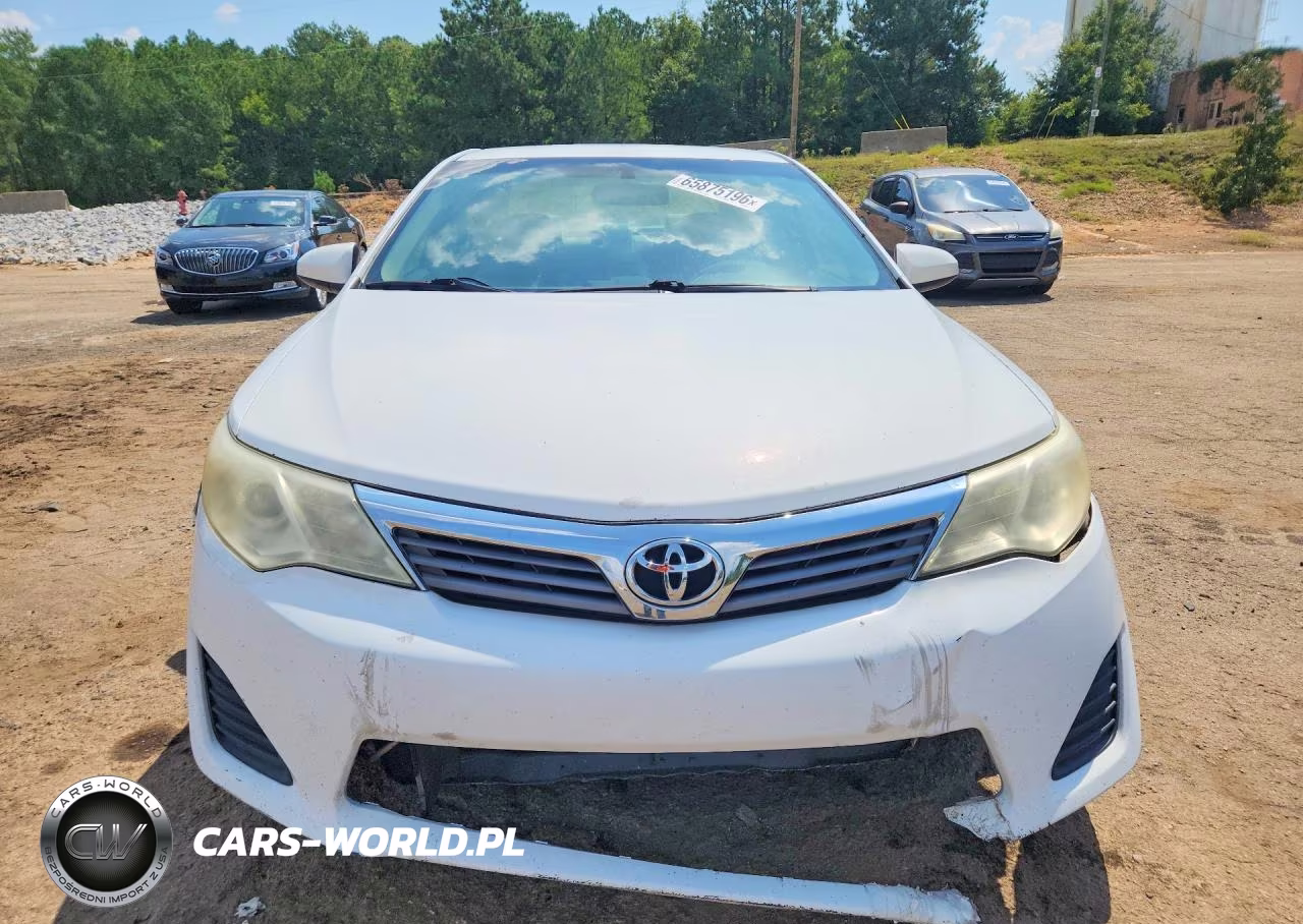 2012 Toyota Camry L VIN:4T1BF1FK3CU633123 - 5