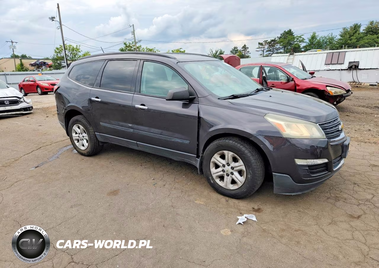 2016 Chevrolet Traverse Ls VIN:1GNKVFED8GJ196211 - 4