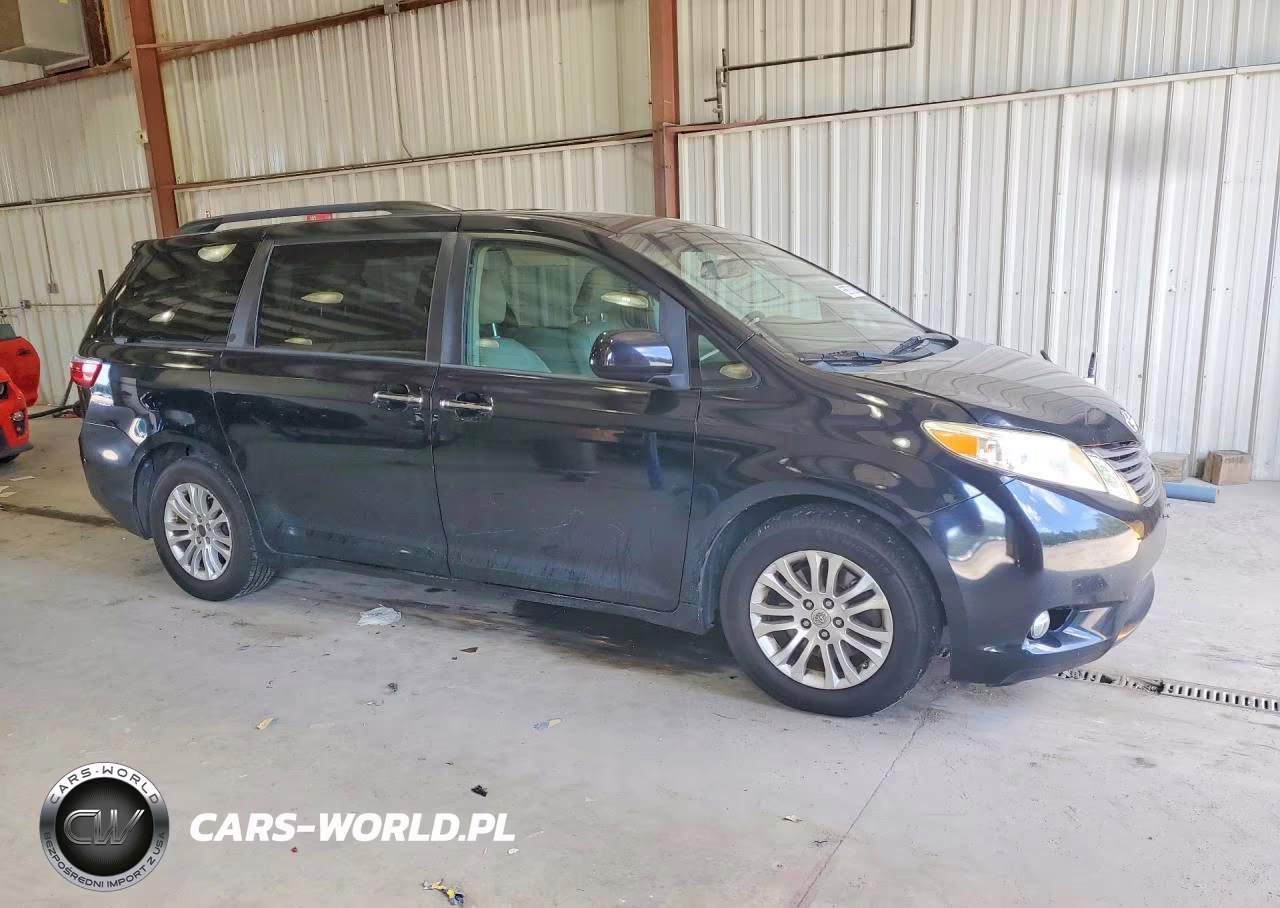 2015 Toyota Sienna Xle Premium 8-Passenger VIN:5TDYK3DC1FS617626 - 4