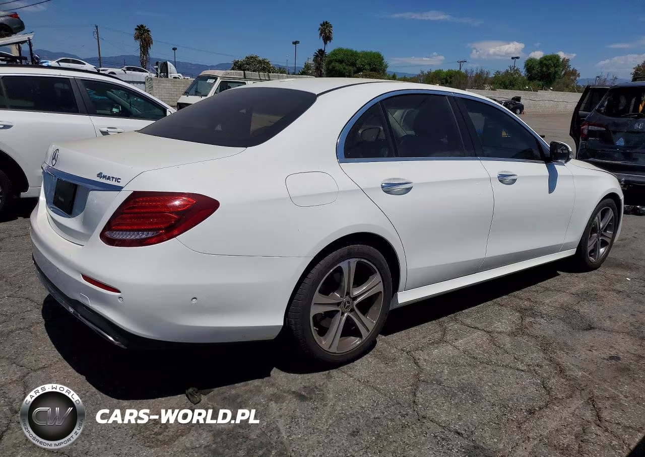 2020 Mercedes-Benz E 350 4Matic VIN:WDDZF8EB1LA753183 - 3