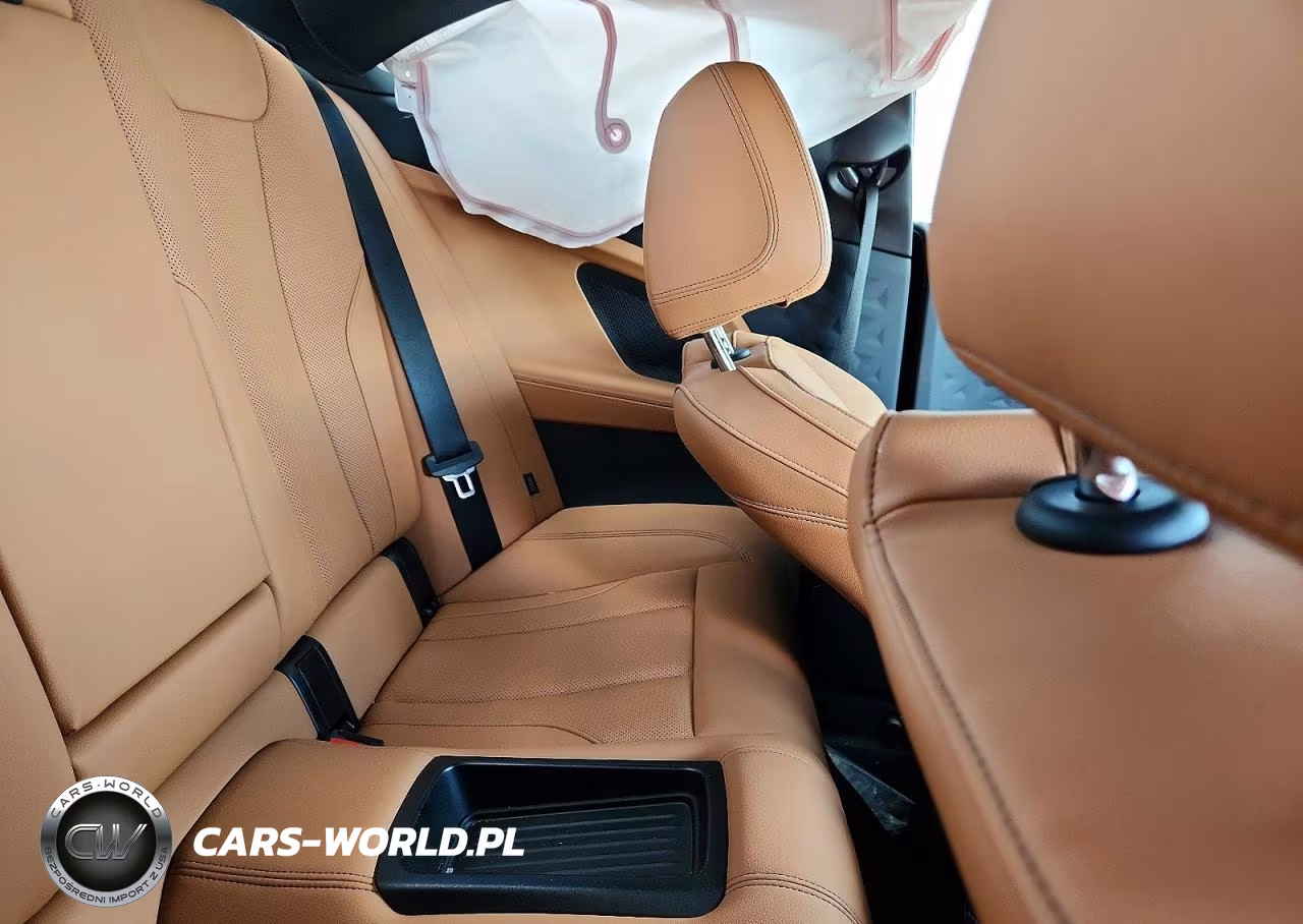 2025 BMW 230I VIN:3MW23CM05S8F08806 - 10
