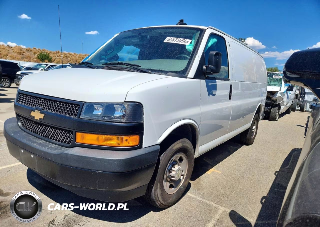 2025 Chevrolet Express 2500 Cargo Delivery Van VIN:1GCWGAFP8S1106953 - 1
