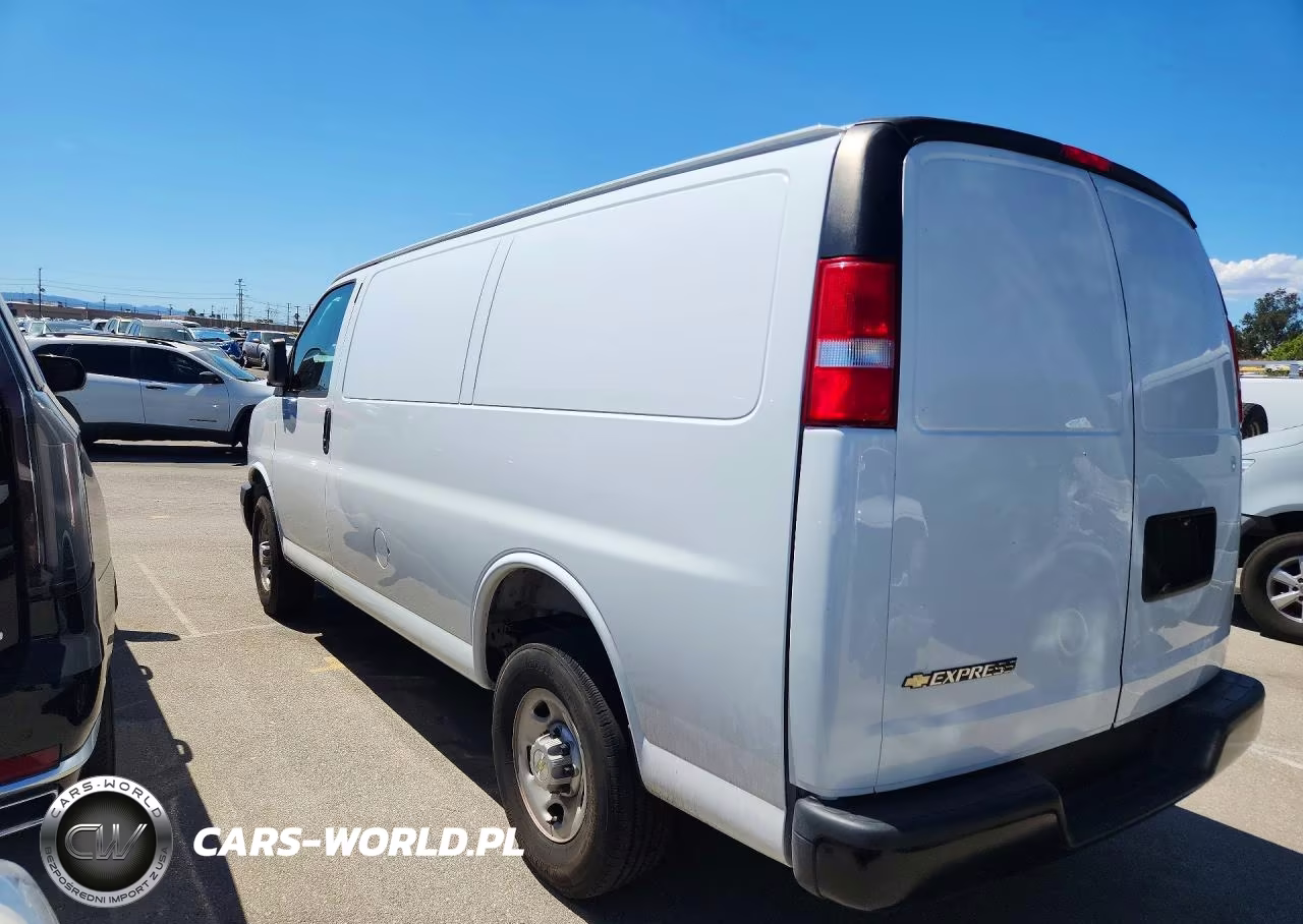 2025 Chevrolet Express 2500 Cargo Delivery Van VIN:1GCWGAFP8S1106953 - 2