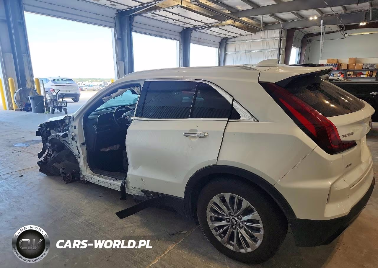 2024 Cadillac Xt4 Premium Luxury VIN:1GYFZDR40RF218294 - 2