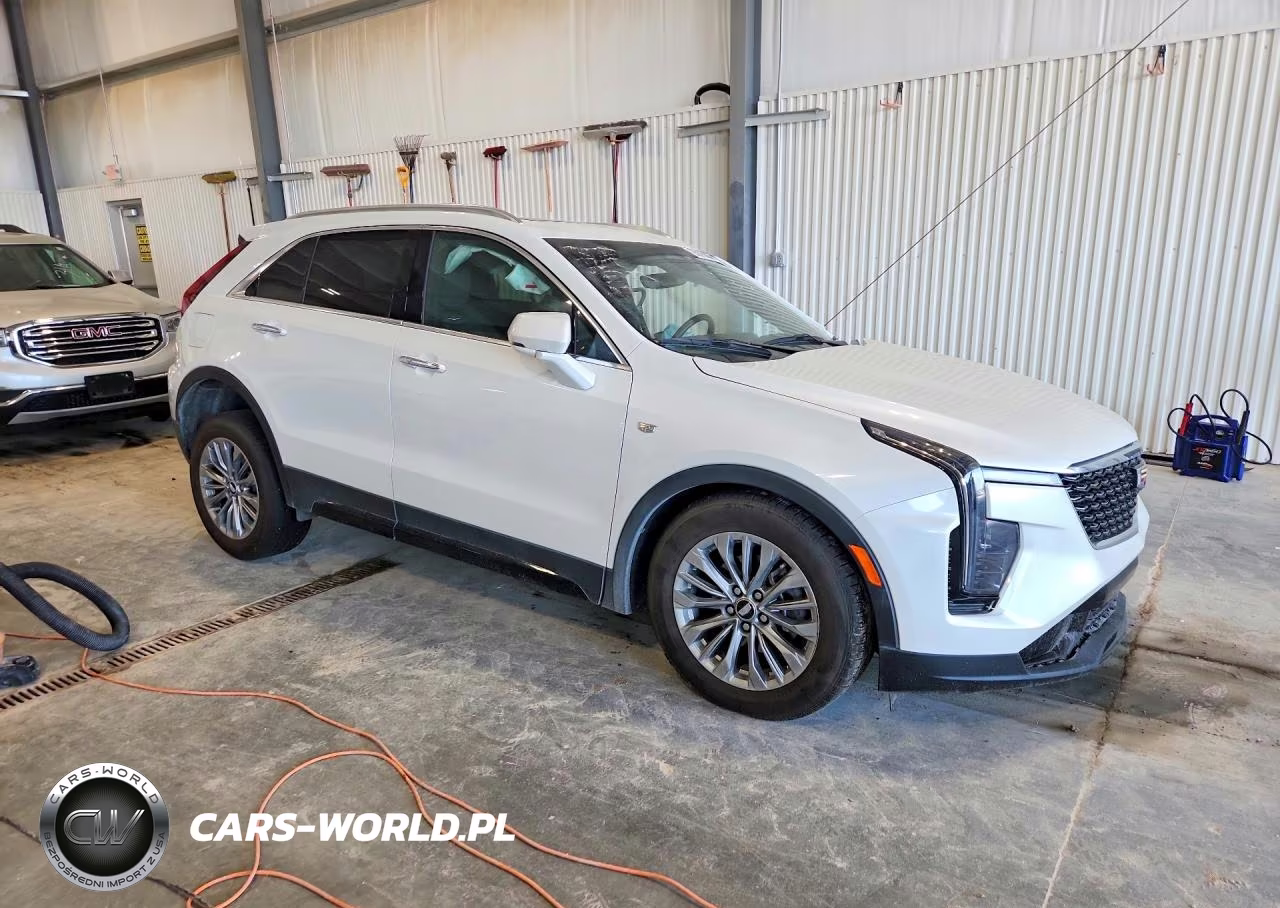 2024 Cadillac Xt4 Premium Luxury VIN:1GYFZDR40RF218294 - 4