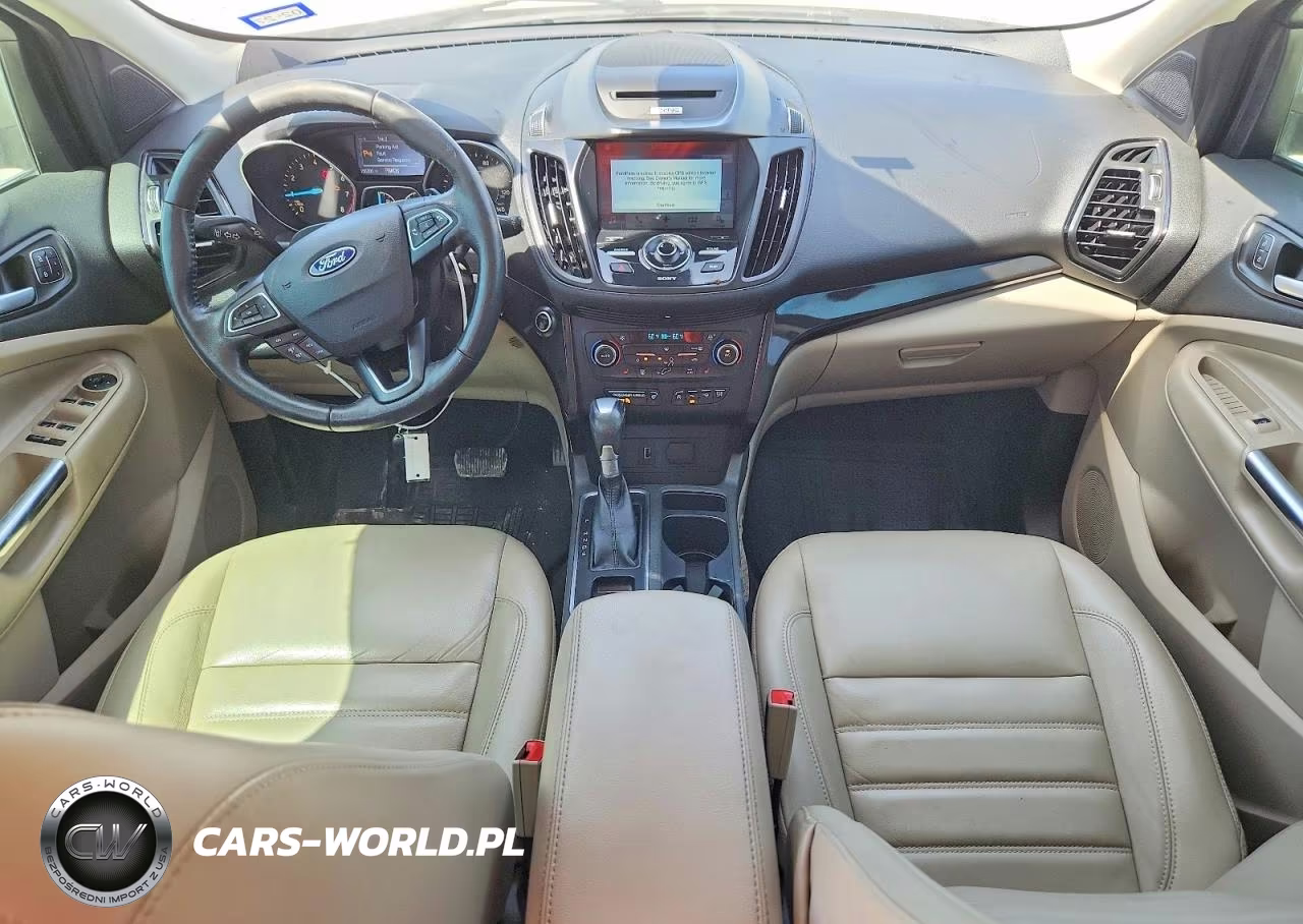 2017 Ford Escape Titanium VIN:1FMCU0J92HUE93890 - 8