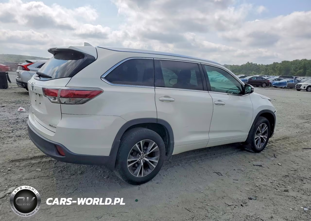2016 Toyota Highlander Xle VIN:5TDJKRFHXGS242916 - 3