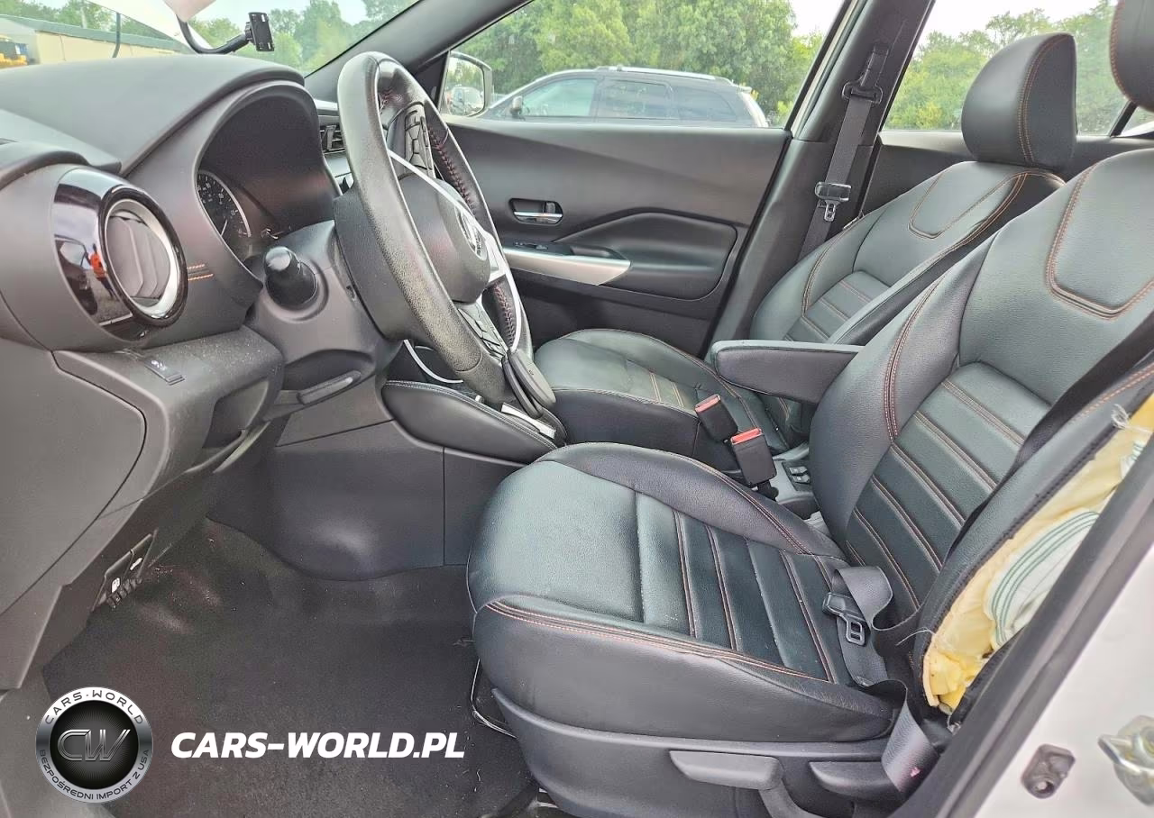 2019 Nissan Kicks Sr VIN:3N1CP5CU0KL524410 - 7