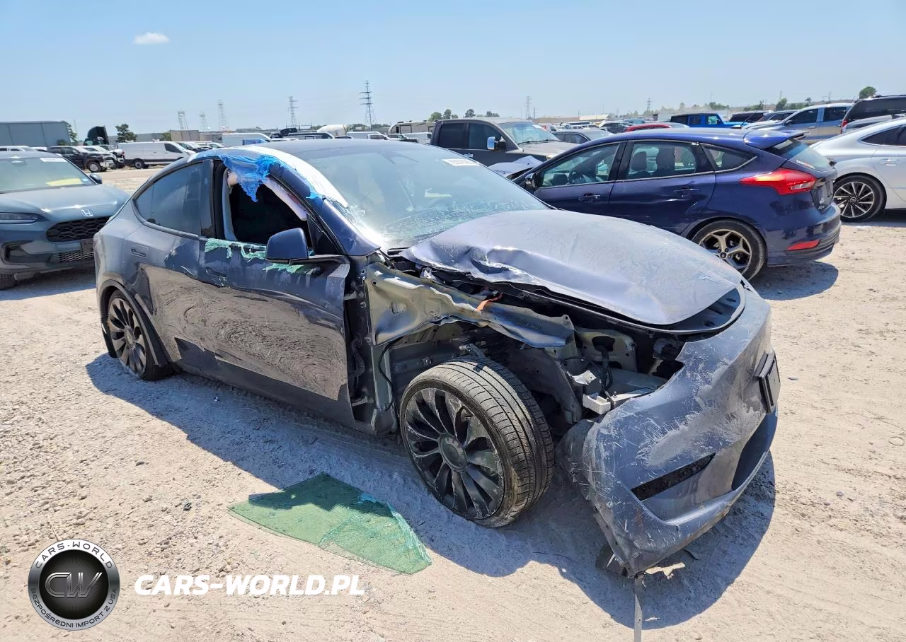 2023 Tesla Model Y VIN:7SAYGDEF7PF874976 - 4