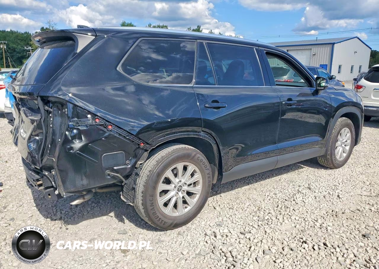 2025 Toyota Grand Highlander Xle VIN:5TDAAAB57SS092689 - 3