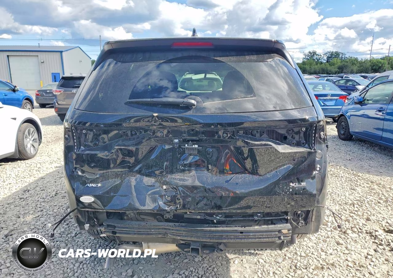 2025 Toyota Grand Highlander Xle VIN:5TDAAAB57SS092689 - 6