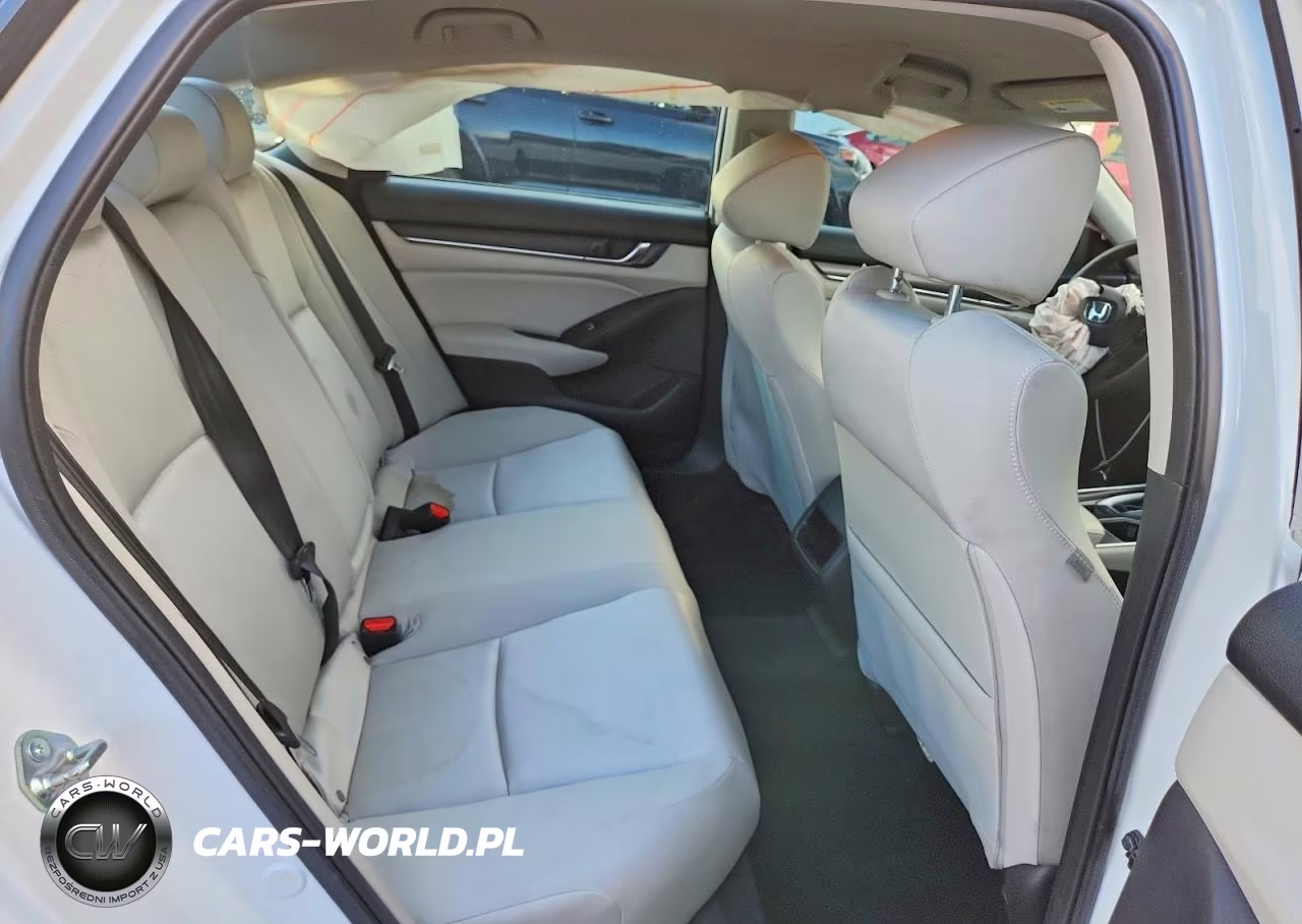 2018 Honda Accord Lx VIN:1HGCV1F1XJA246300 - 10