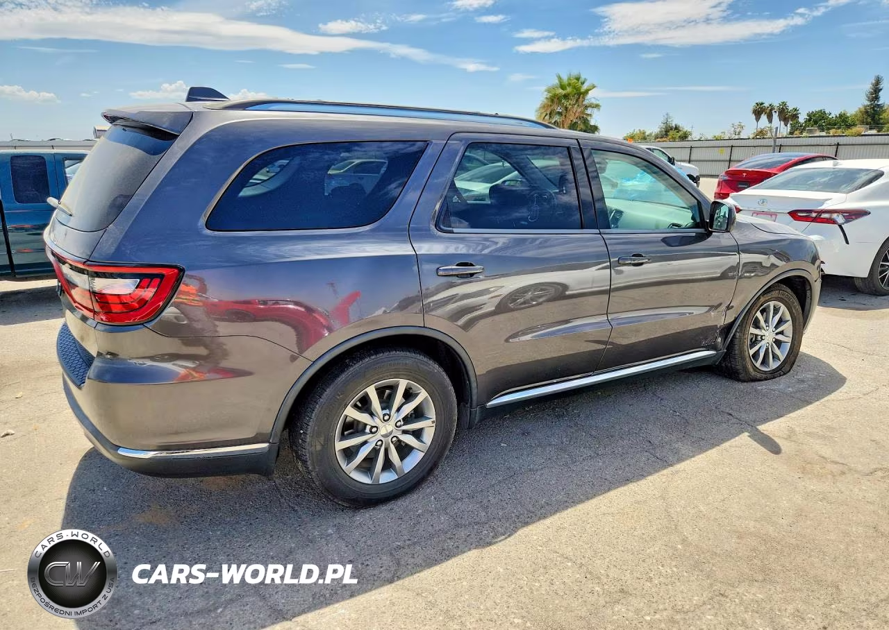 2017 Dodge Durango Sxt VIN:1C4RDHAGXHC638627 - 3