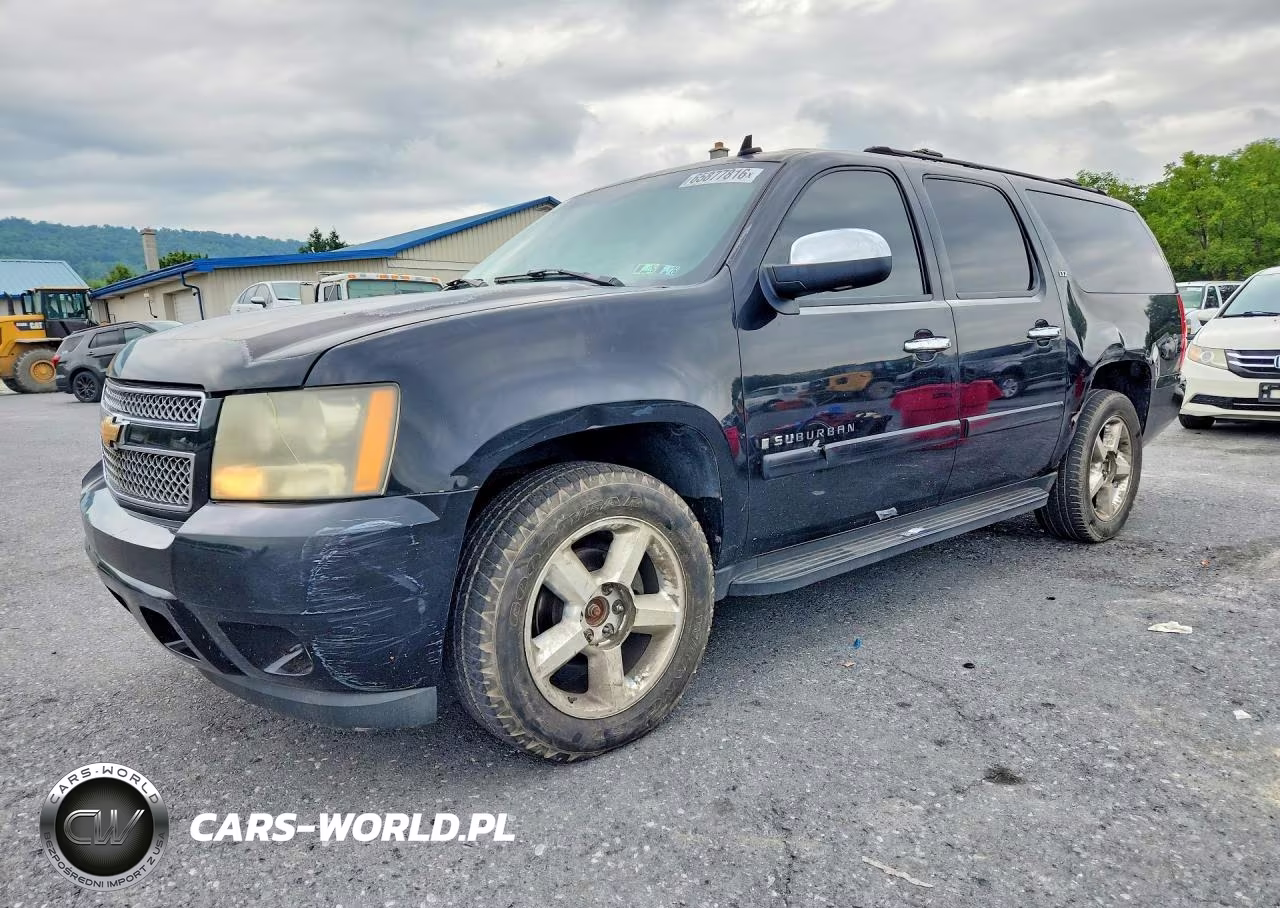 2007 Chevrolet Suburban K1500 – zdjęcie 1 z 13