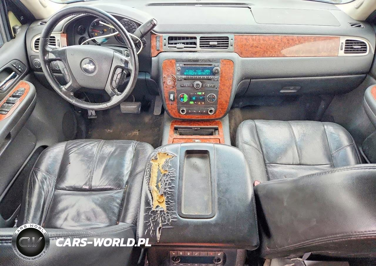 2007 Chevrolet Suburban K1500 VIN:1GNFK16387J261321 - 8