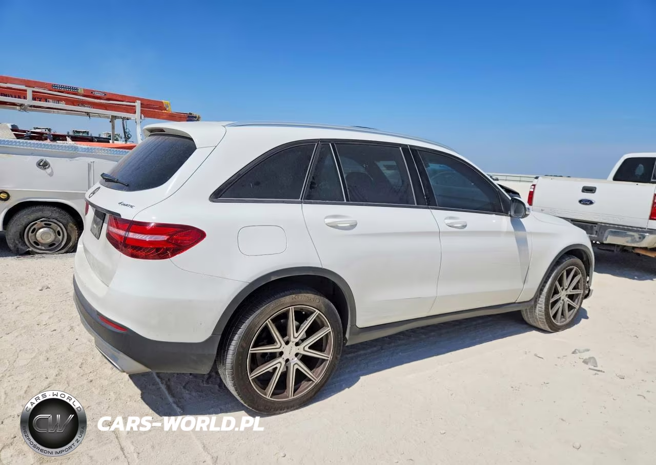 2019 Mercedes-Benz Glc 300 4Matic VIN:WDC0G4KB6KV165150 - 3