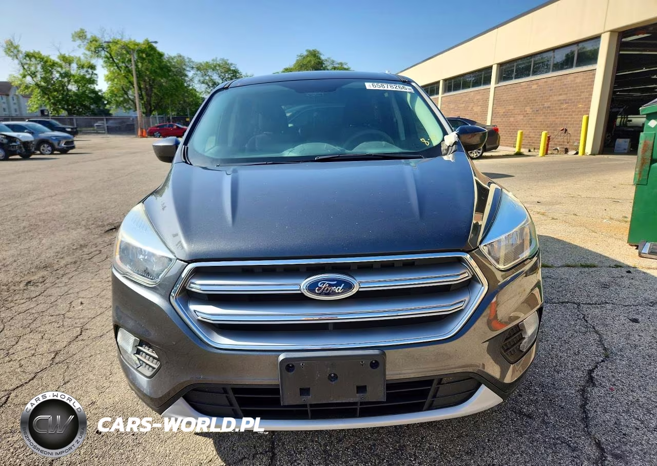 2017 Ford Escape Se VIN:1FMCU0GD0HUC93568 - 5