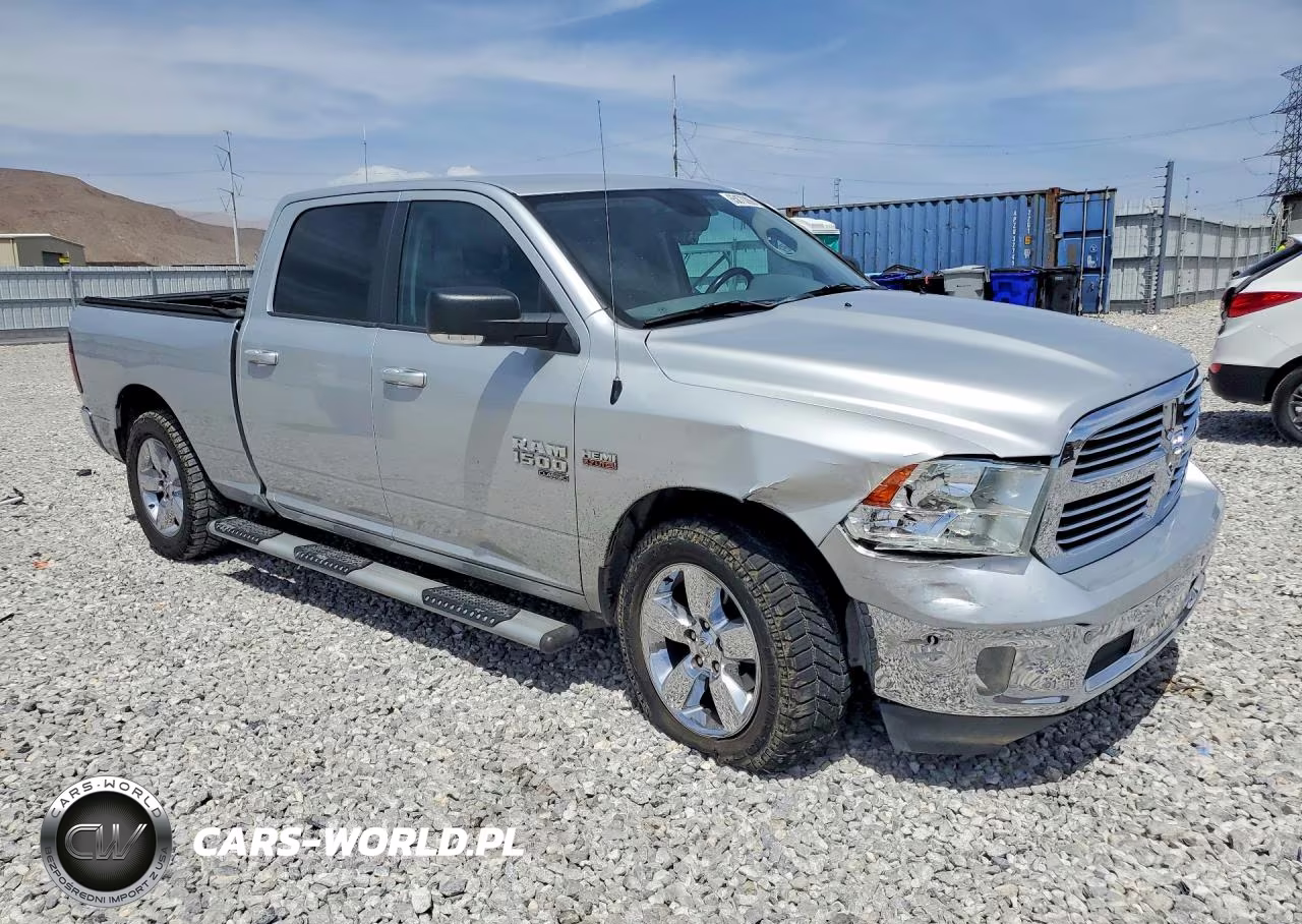 2019 Ram 1500 Classic Slt VIN:1C6RR7TT3KS530845 - 4