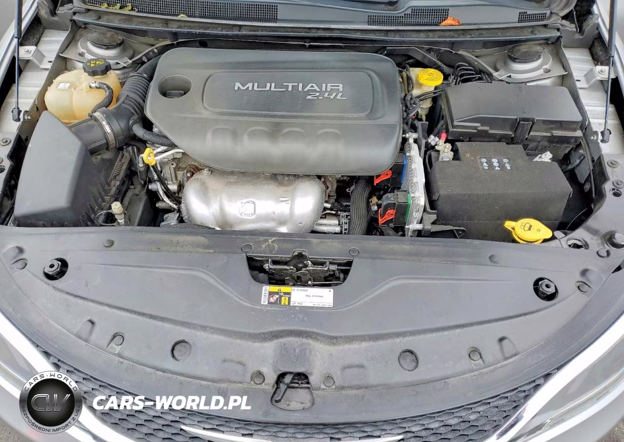 2016 Chrysler 200 Limited VIN:1C3CCCAB2GN106912 - 11