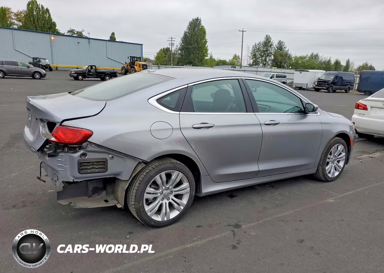 2016 Chrysler 200 Limited VIN:1C3CCCAB2GN106912 - 3