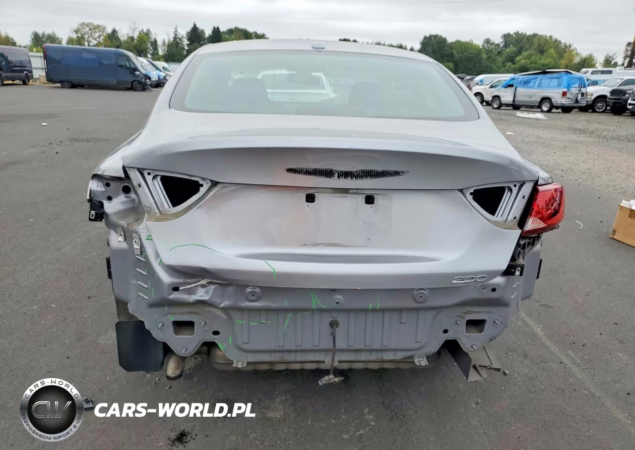 2016 Chrysler 200 Limited VIN:1C3CCCAB2GN106912 - 6