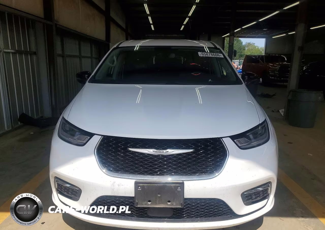 2024 Chrysler Pacifica Hybrid Select VIN:2C4RC1S72RR123803 - 5