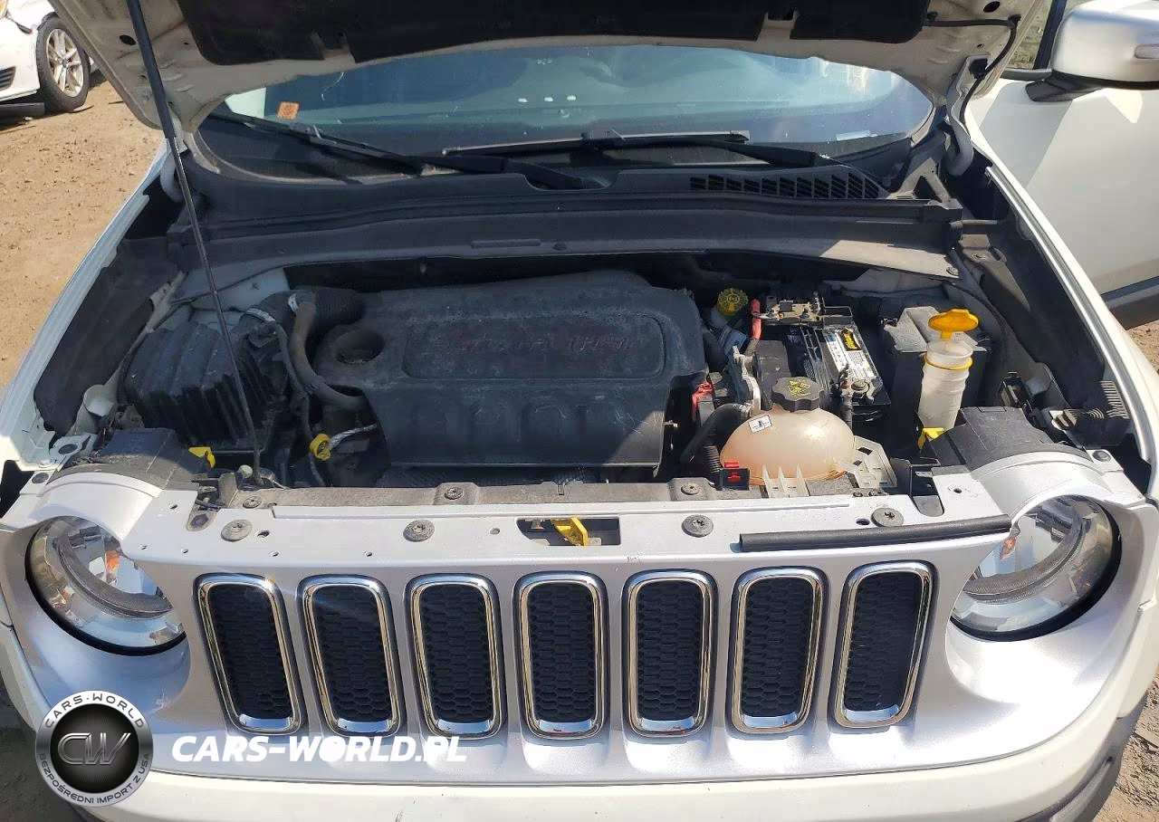 2015 Jeep Renegade Limited VIN:ZACCJADT1FPB38055 - 12