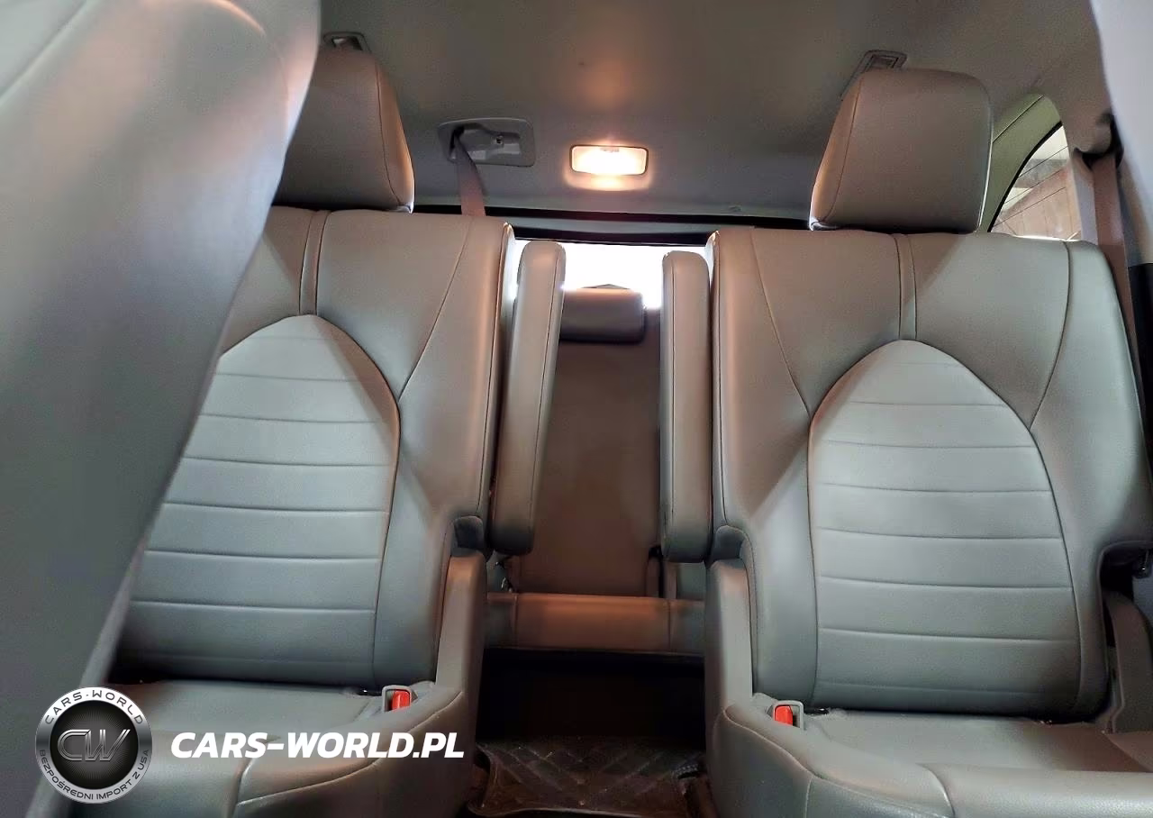 2021 Toyota Highlander Xle VIN:5TDGZRAH9MS038732 - 10